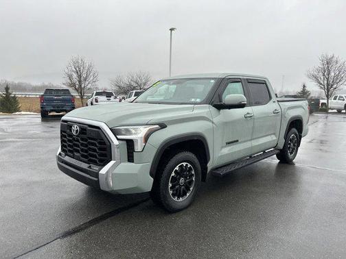 2022 Toyota Tundra SR5