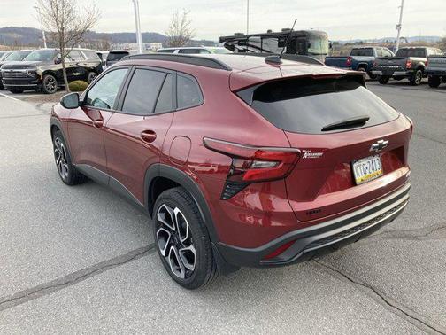 2025 Chevrolet Trax FWD 2RS