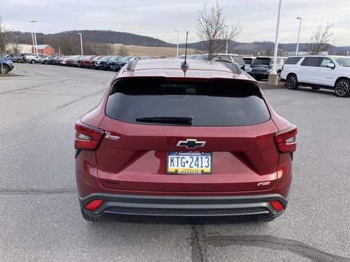 2025 Chevrolet Trax FWD 2RS