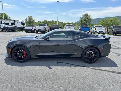 Panther Black Metallic Tintcoat 2024 Chevrolet Camaro 3LT