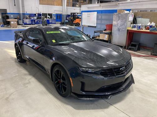 Panther Black Metallic Tintcoat 2024 Chevrolet Camaro 3LT