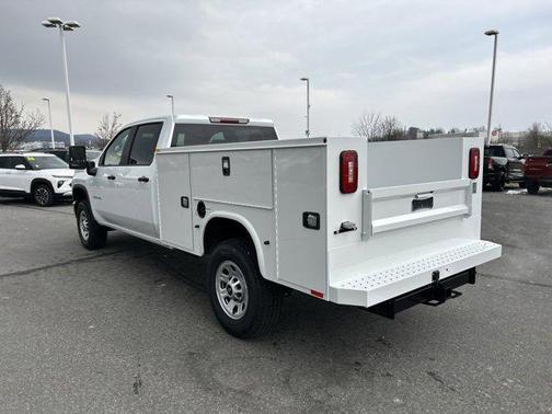 Summit White 2026 Chevrolet Silverado 3500 WT