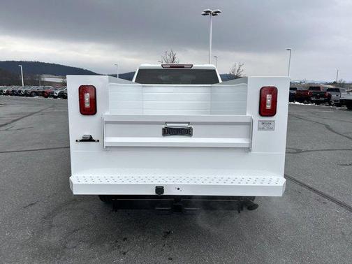 Summit White 2026 Chevrolet Silverado 3500 WT