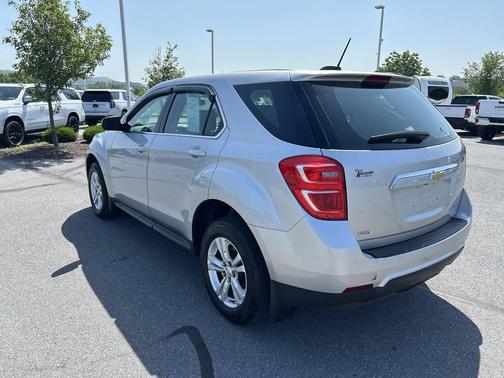 Silver Ice Metallic 2016 Chevrolet Equinox LS