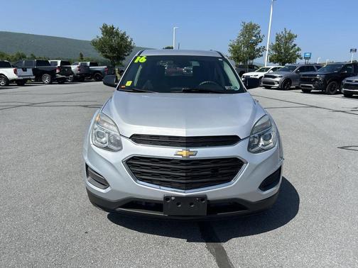 Silver Ice Metallic 2016 Chevrolet Equinox LS