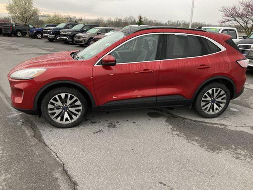 RAPID RED MET TINTED CC 2020 Ford Escape Titanium