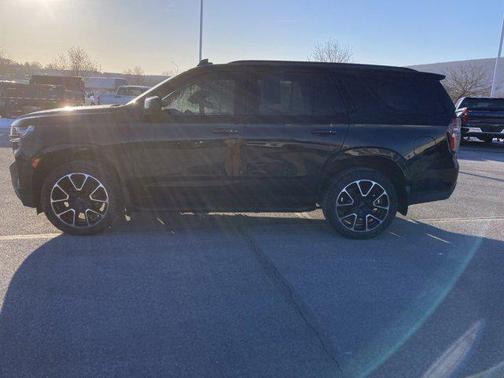 2021 Chevrolet Tahoe 4WD RST