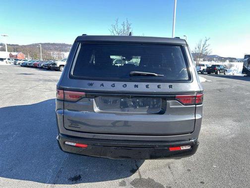 2023 Jeep Wagoneer Series II Carbide 4x4