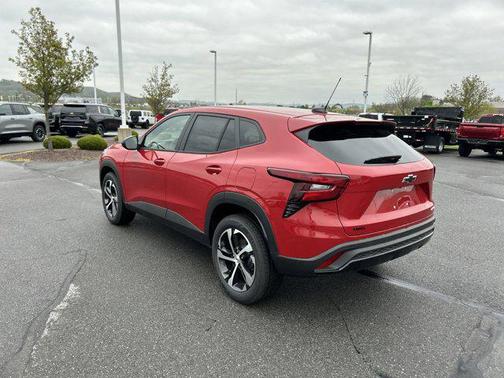 Apex Red 2026 Chevrolet Trax FWD 1RS