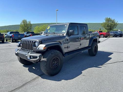 Granite Crystal Metallic Clearcoat 2023 Jeep Gladiator Sport S