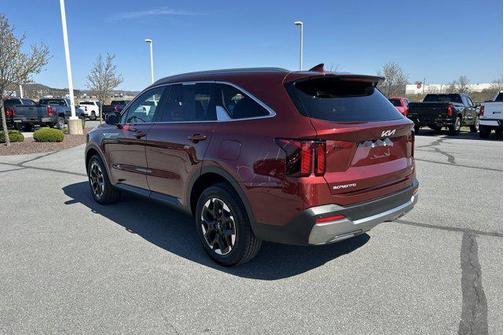 2024 Kia Sorento S