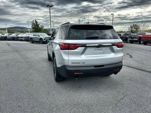 2022 Chevrolet Traverse RS