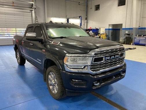 Maximum Steel Metallic Clearcoat 2019 RAM 2500 Limited Crew Cab 4x4 6'4' Box