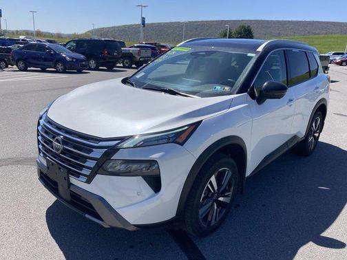 2024 Nissan Rogue SL