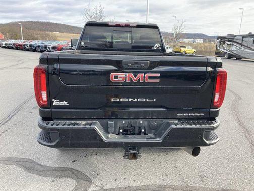 2021 GMC Sierra 2500 Denali