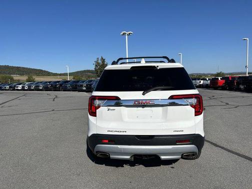 2021 GMC Acadia AWD SLT