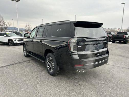 2026 Chevrolet Suburban Z71, 4WD