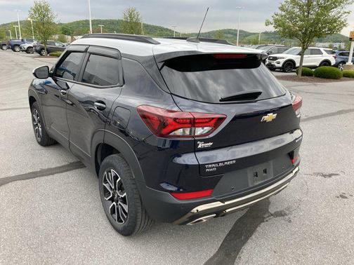 Midnight Blue Metallic 2021 Chevrolet Trailblazer ACTIV