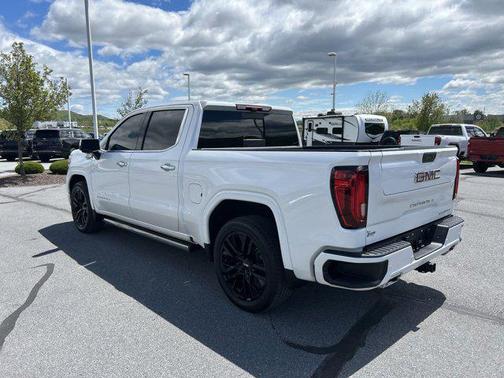 White Frost Tricoat 2022 GMC Sierra 1500 Denali