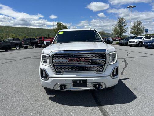 White Frost Tricoat 2022 GMC Sierra 1500 Denali