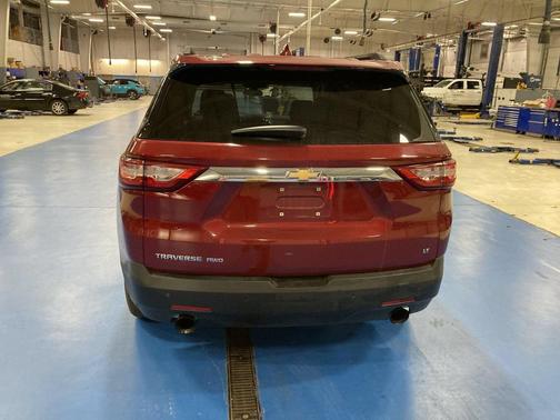 Cajun Red Tintcoat 2019 Chevrolet Traverse LT Cloth