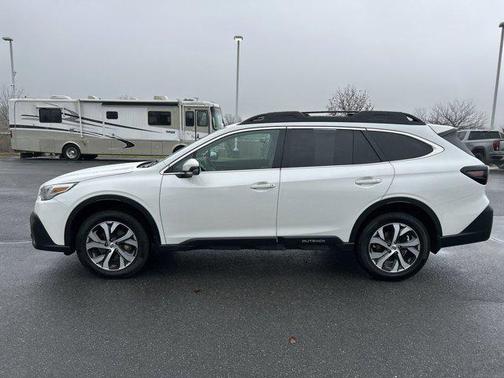 2022 Subaru Outback Limited