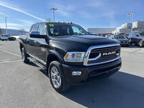 2018 RAM 2500 Limited Crew Cab 4x4 6'4' Box