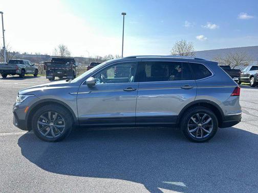 2022 Volkswagen Tiguan 2.0T SE 4MOTION