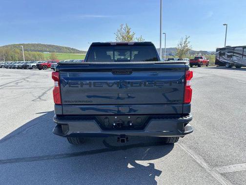Northsky Blue Metallic 2022 Chevrolet Silverado 1500 RST
