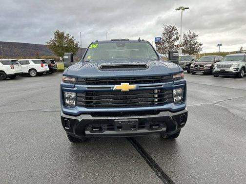 2024 Chevrolet Silverado 2500 Custom