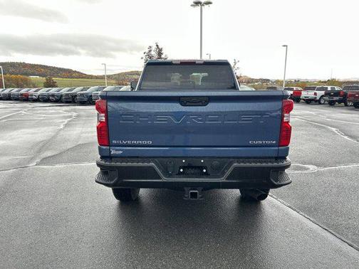 2024 Chevrolet Silverado 2500 Custom