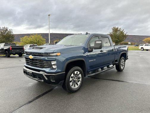2024 Chevrolet Silverado 2500 Custom