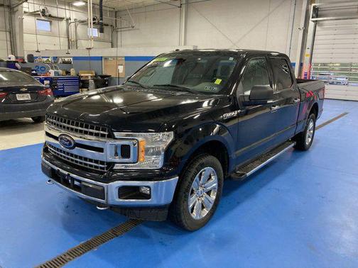 SHADOW BLACK 2018 Ford F-150 XLT