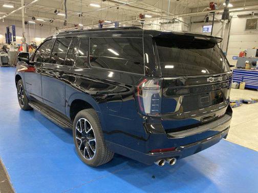 Black 2025 Chevrolet Suburban RST