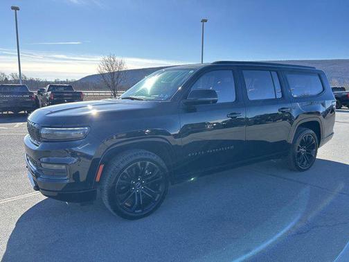 2023 Jeep Grand Wagoneer L Series III Obsidian 4x4