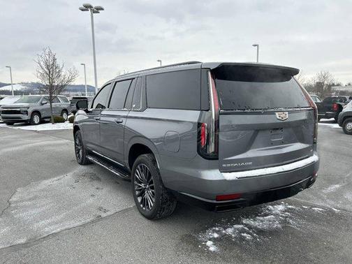 2021 Cadillac Escalade ESV Sport