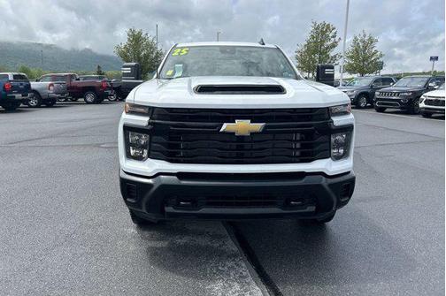2025 Chevrolet Silverado 2500 WT