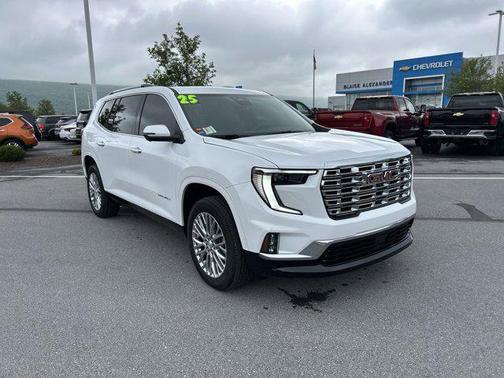 2025 GMC Acadia Denali