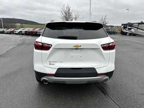 Summit White 2021 Chevrolet Blazer 2LT