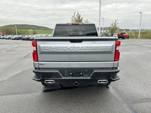 Sterling Gray Metallic 2026 Chevrolet Silverado 1500 LT Trail Boss