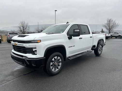 2024 Chevrolet Silverado 2500 Custom