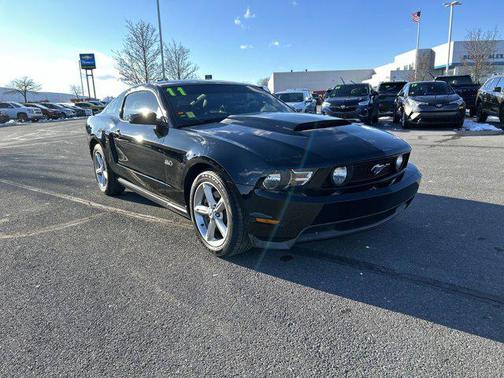 2011 Ford Mustang GT Premium
