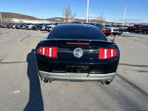 2011 Ford Mustang GT Premium