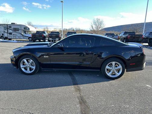 2011 Ford Mustang GT Premium