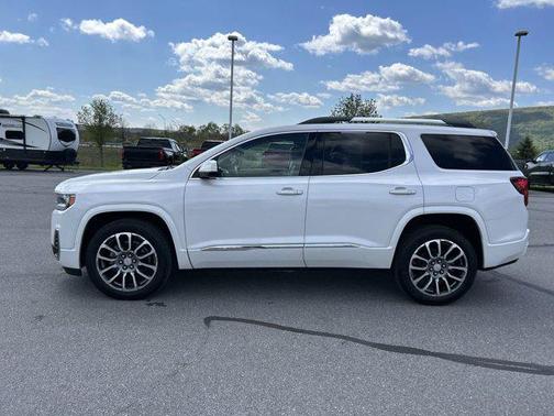White Frost Tricoat 2021 GMC Acadia Denali