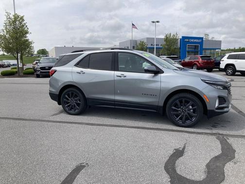 Sterling Gray Metallic 2024 Chevrolet Equinox AWD RS