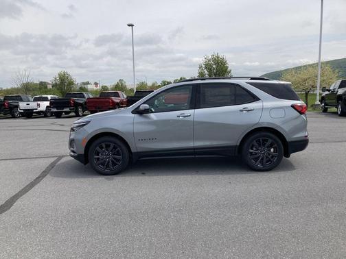 Sterling Gray Metallic 2024 Chevrolet Equinox AWD RS