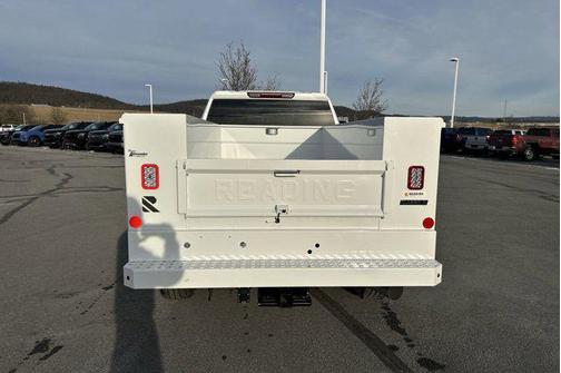 2025 Chevrolet Silverado 3500 WT
