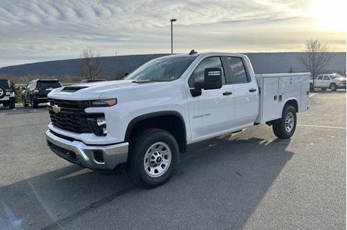 2025 Chevrolet Silverado 3500 WT