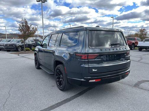 2023 Jeep Wagoneer Series II Carbide 4x4